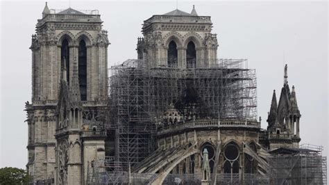 louis vuitton donazione per notre dame|Fundraising for Notre Dame led by France’s 3 richest .